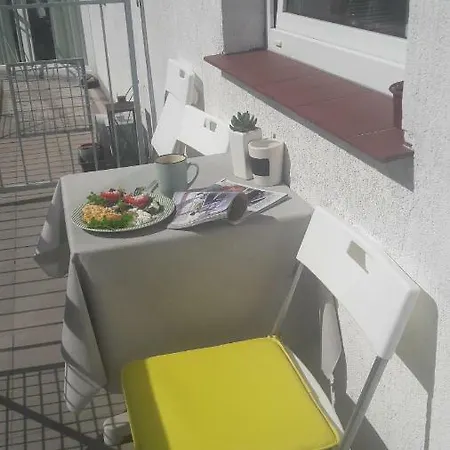 דירה Apartament Kolobrzeg קולובז'ג